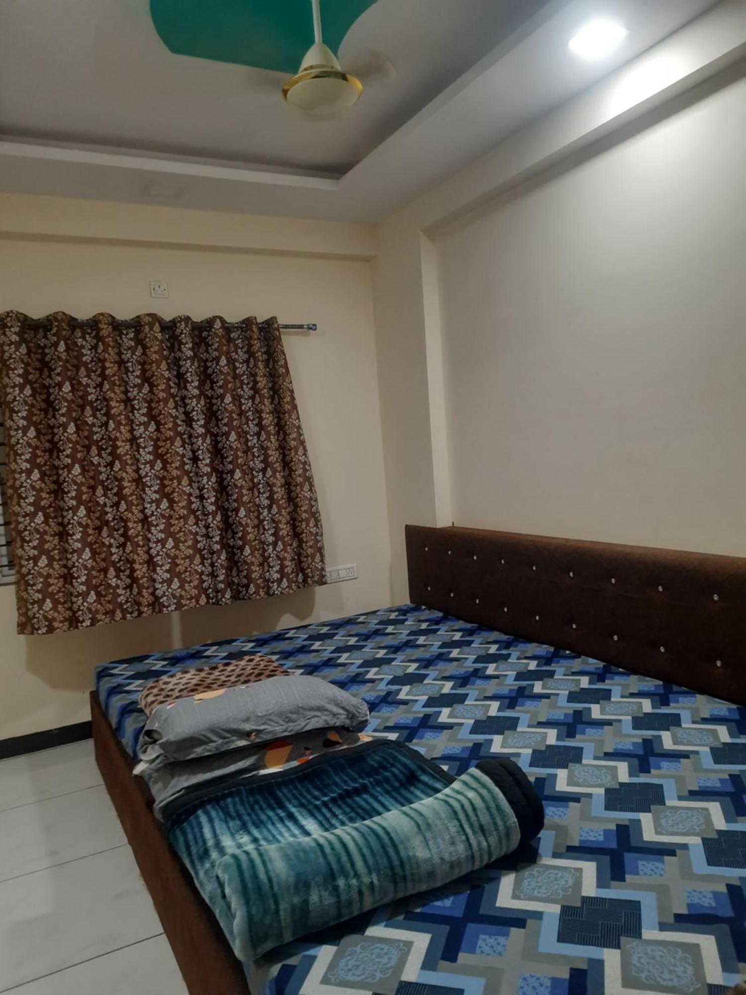 Hanumant Kripa Geust House Only For Family Ujjain Buitenkant foto